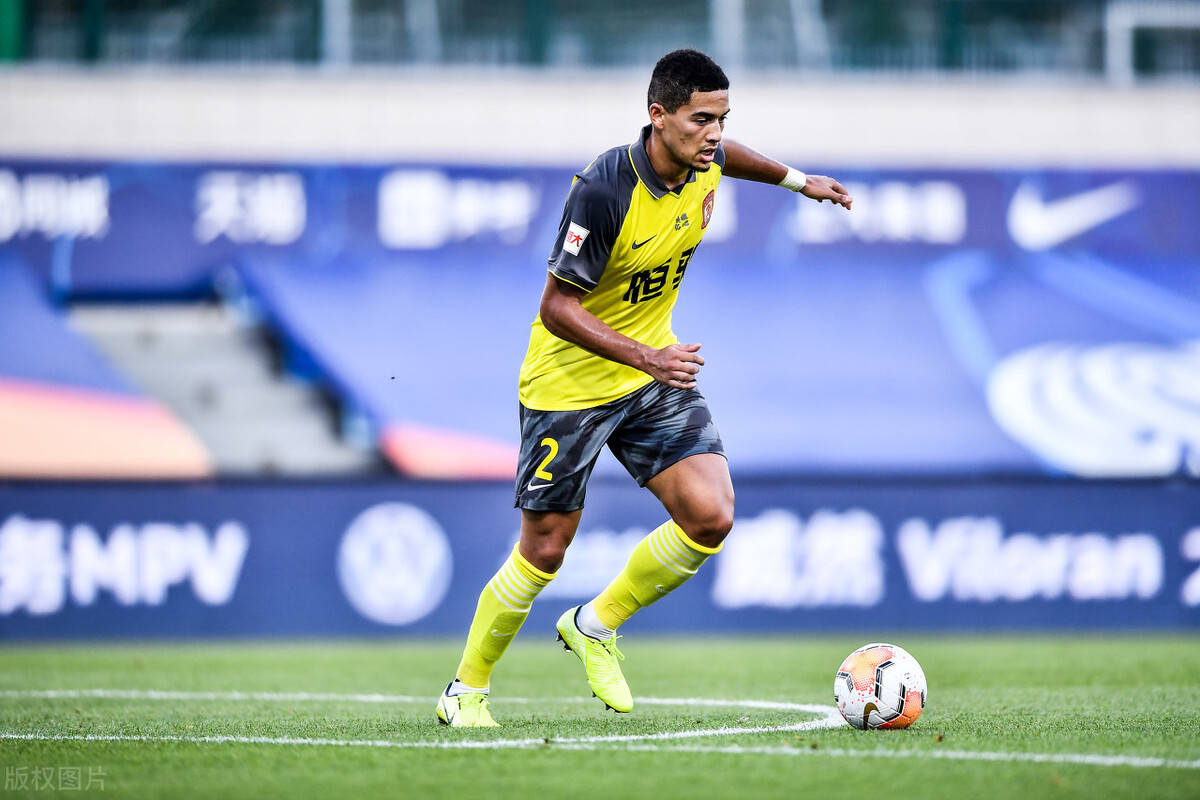 中国队观众热烈欢呼！，Karsa迎来二十赛季出色发挥引发球迷热议的简单介绍