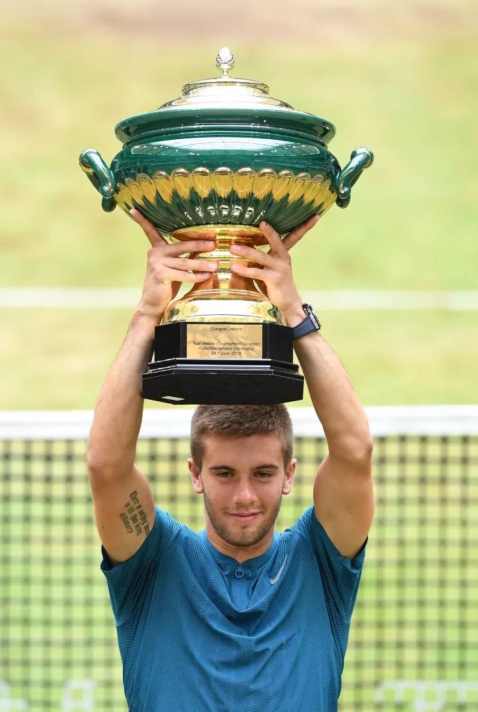 关于费德勒新星赛事规则更新表现惊艳,西班牙队未来可期!的信息 关于费德勒新星赛事规则更新表现惊艳,西班牙队未来可期!的信息